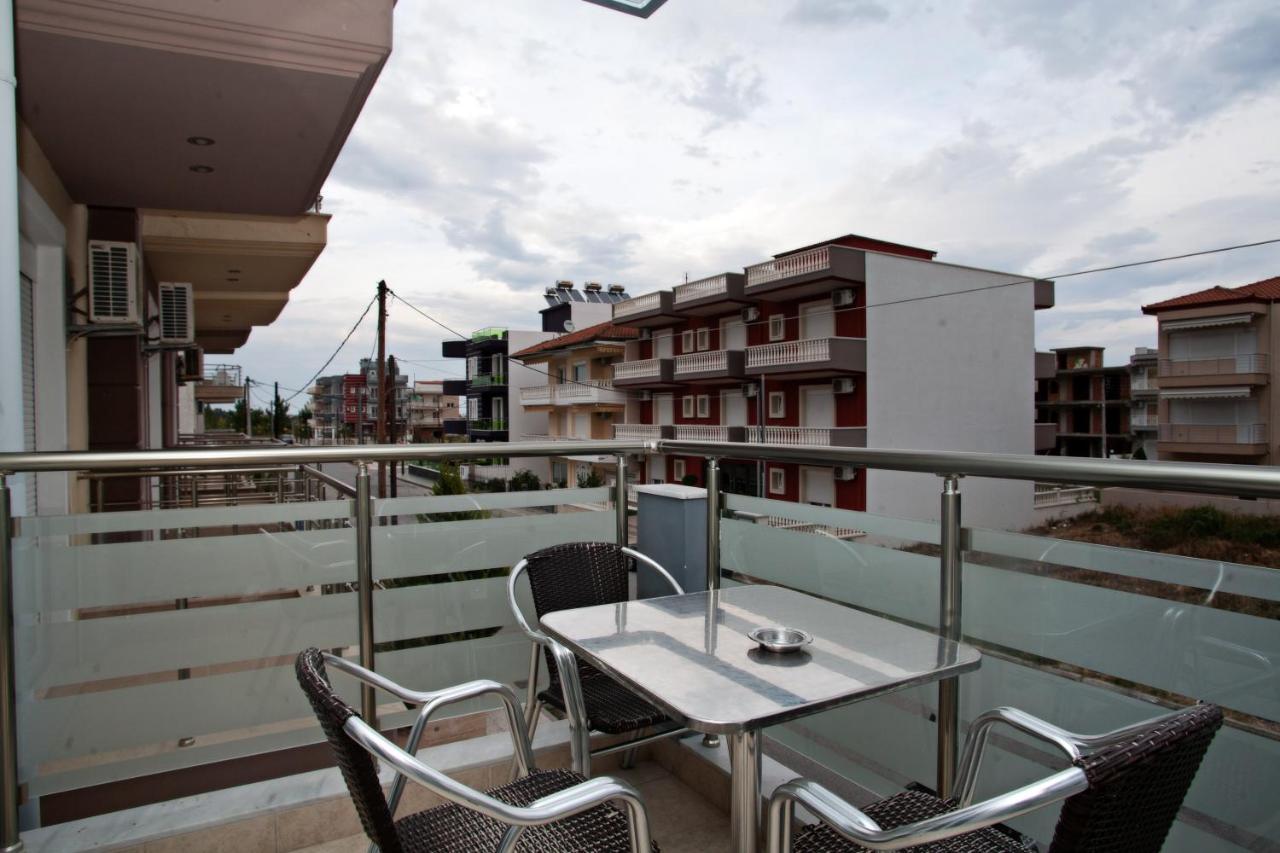 Hotel Anesis Paralia Exteriör bild